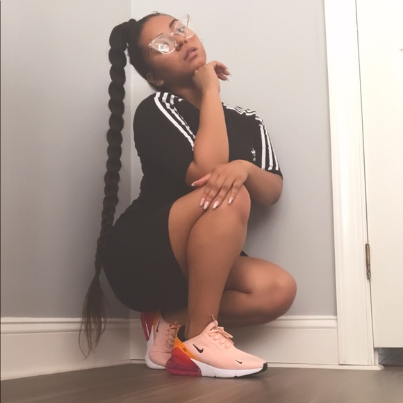 Meet your Posher, Karen - Picture 9 of 9